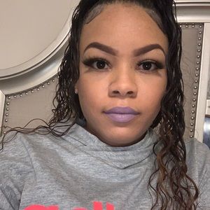 Meet your Posher, Janee